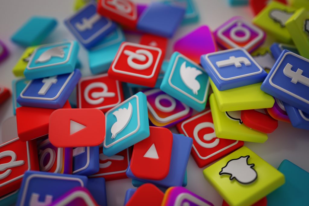 Popular Social media marketing apps in Kenya