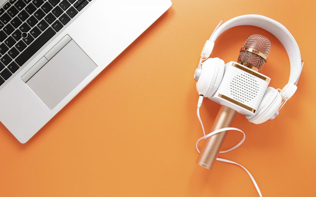 Read more about the article The Power Of Podcasting: Why your Business Needs Professional Podcasting Services. 
